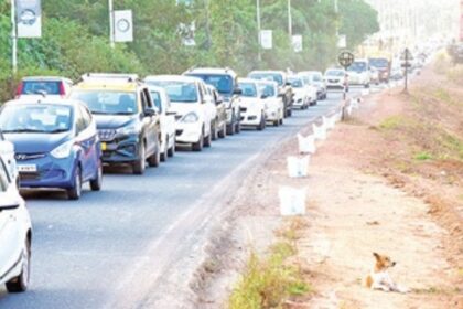 Agasaim-Cortalim traffic jam: Traffic Police must  monitor vehicular movement at Agasaim flyover end