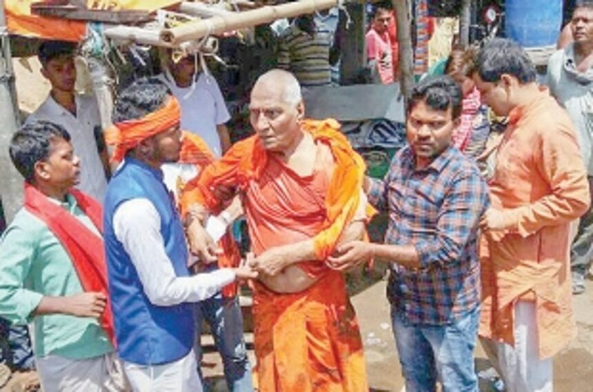 Agnivesh in hospital after assault in J’khand; blames BJYM, ABVP activists