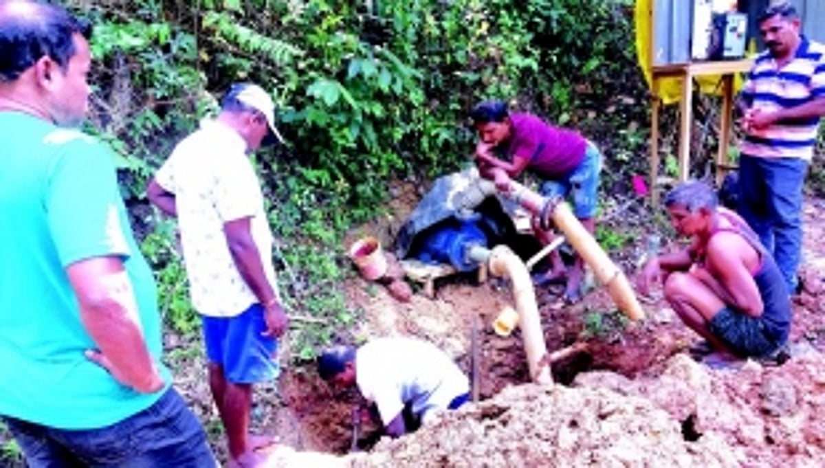 Agonda’s main pipeline bursts yet again, causes massive water wastage