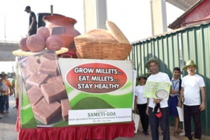 Agri Dept’s officers danced through Panjim,  Margao streets to urge farmers to grow millets