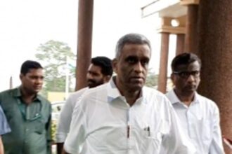 Ailing legislators forced to come to Assembly as government numbers dwindle in the House