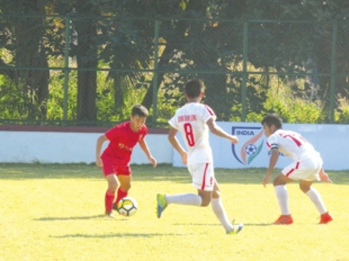 Aizawl, RFYC match ends  in a thrilling 2-2 draw