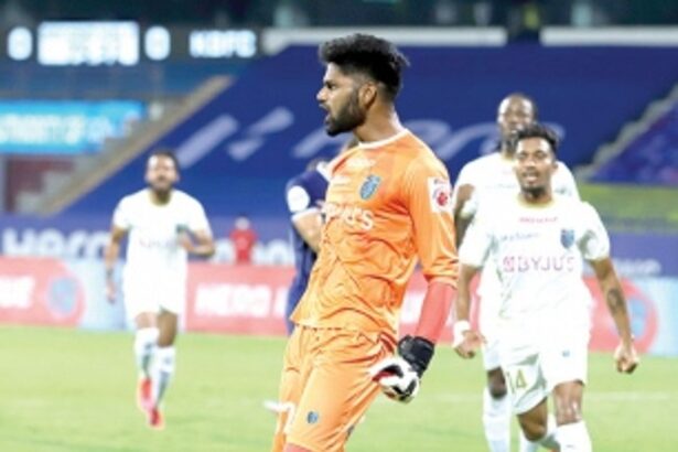 Albino the hero as Kerala rescue point against Chennaiyin