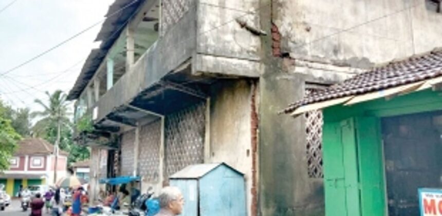 Aldona market building hangs by a thread as rehabilitation tussle delays redevelopment