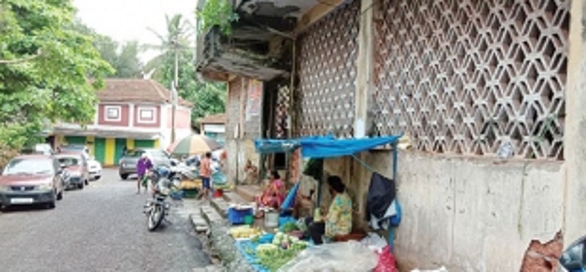 Aldona market complex in dilapidated state