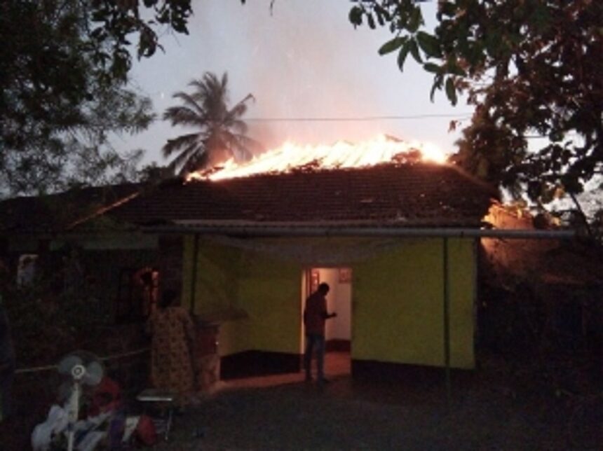 Aldonda house gutted in fire; loss pegged at Rs 10 lakh