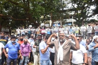 All MLAs have agreed that taxi operators have to come under an app-based regulator: CM