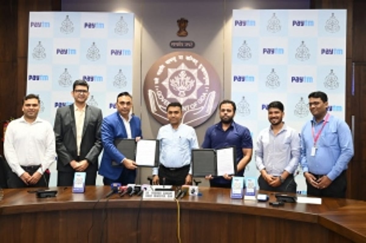 All govt departments to be cash-free: CM