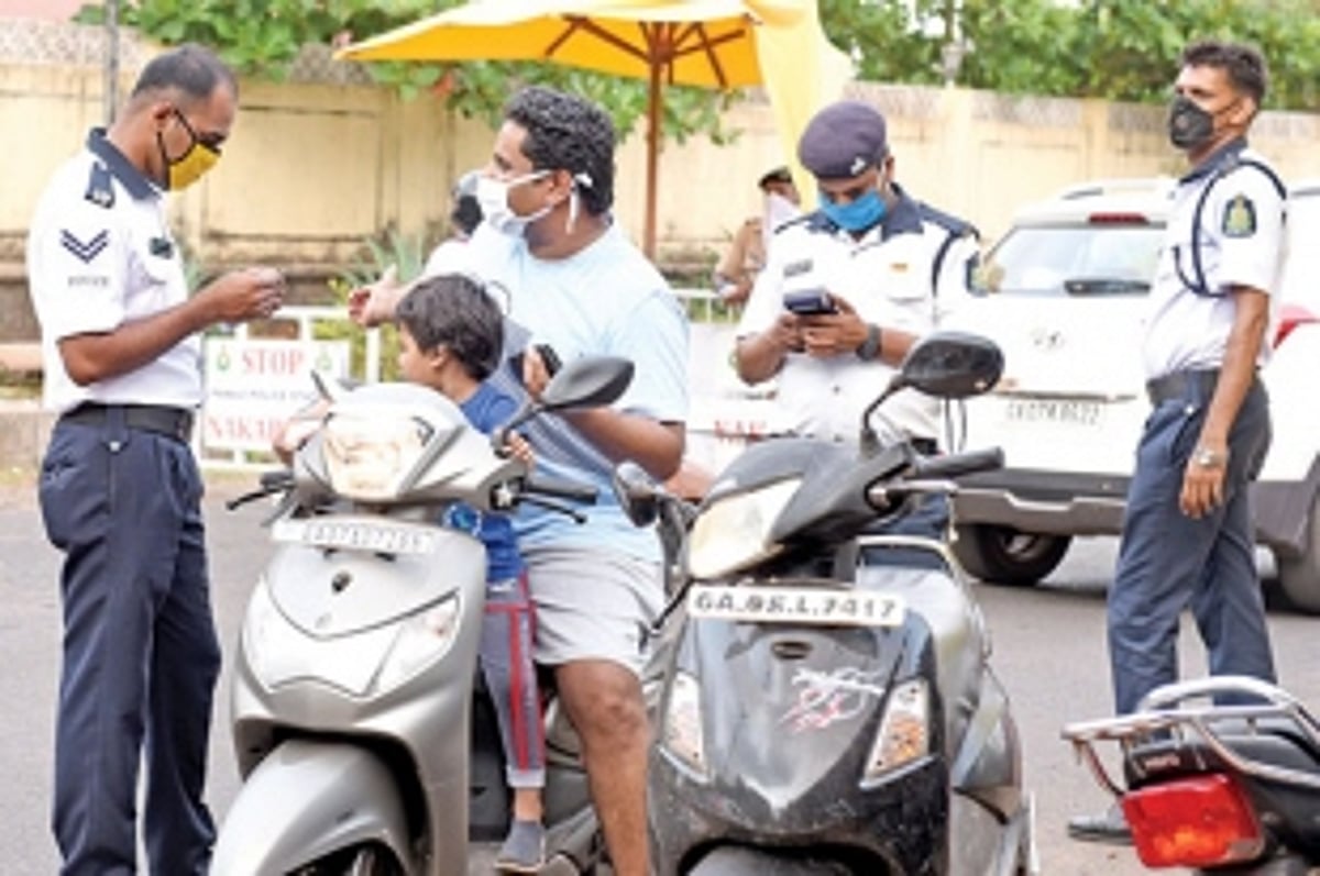 Almost 750 cases of violations booked on single day