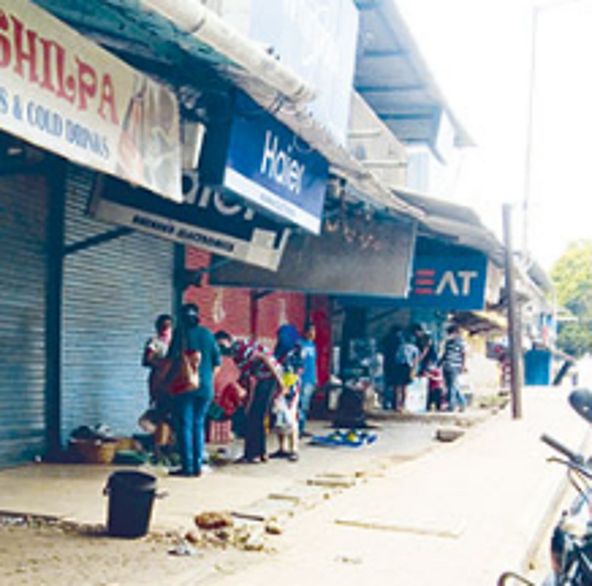 Almost all shops Open in Curchorem market