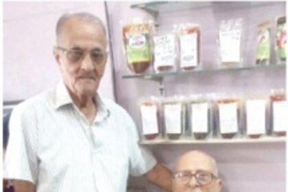 Álvaro Pereira belongs to the Ages