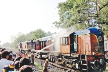 Amaravati Express engine catches fire; no injuries