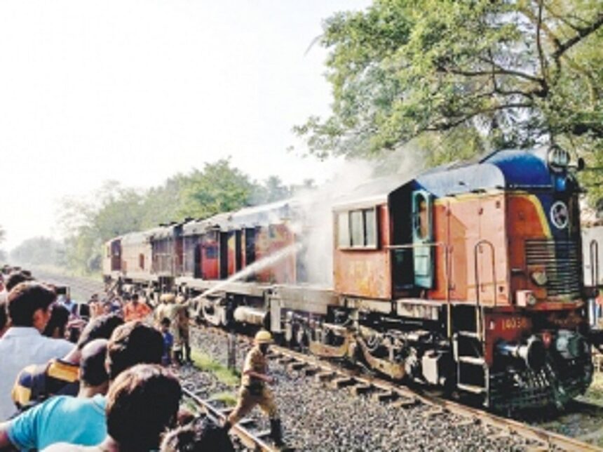 Amaravati Express engine catches fire; no injuries 1 Amaravati Express engine catches fire; no injuries
