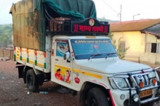 Amboli Police apprehends one; 6 lakh worth of goods seized along with the car