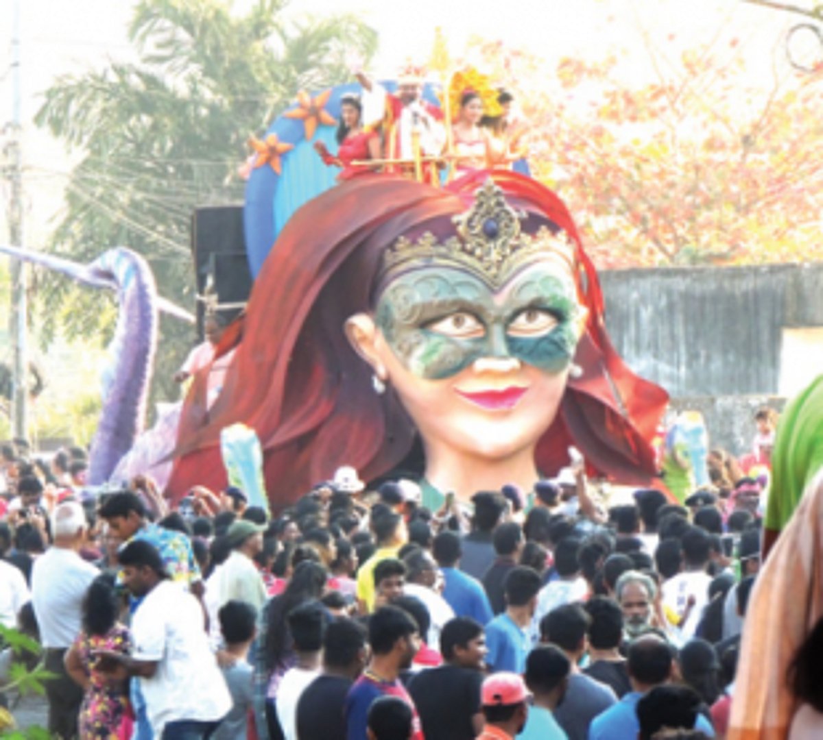 Amidst divisions amongst councillors, Margao's carnival float parade will be held on old route