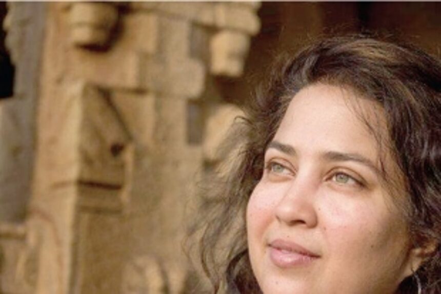 An eye for the right image