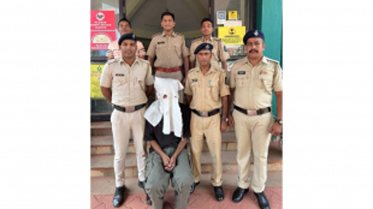 Anjuna Police Arrests 23 Year Old Kochi native in Drug Possession Case; Drugs w/Rs. 90000 Seized