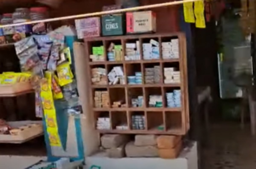 Anjuna p’yat seizes cigarettes, gutka sold by illegal hawkers