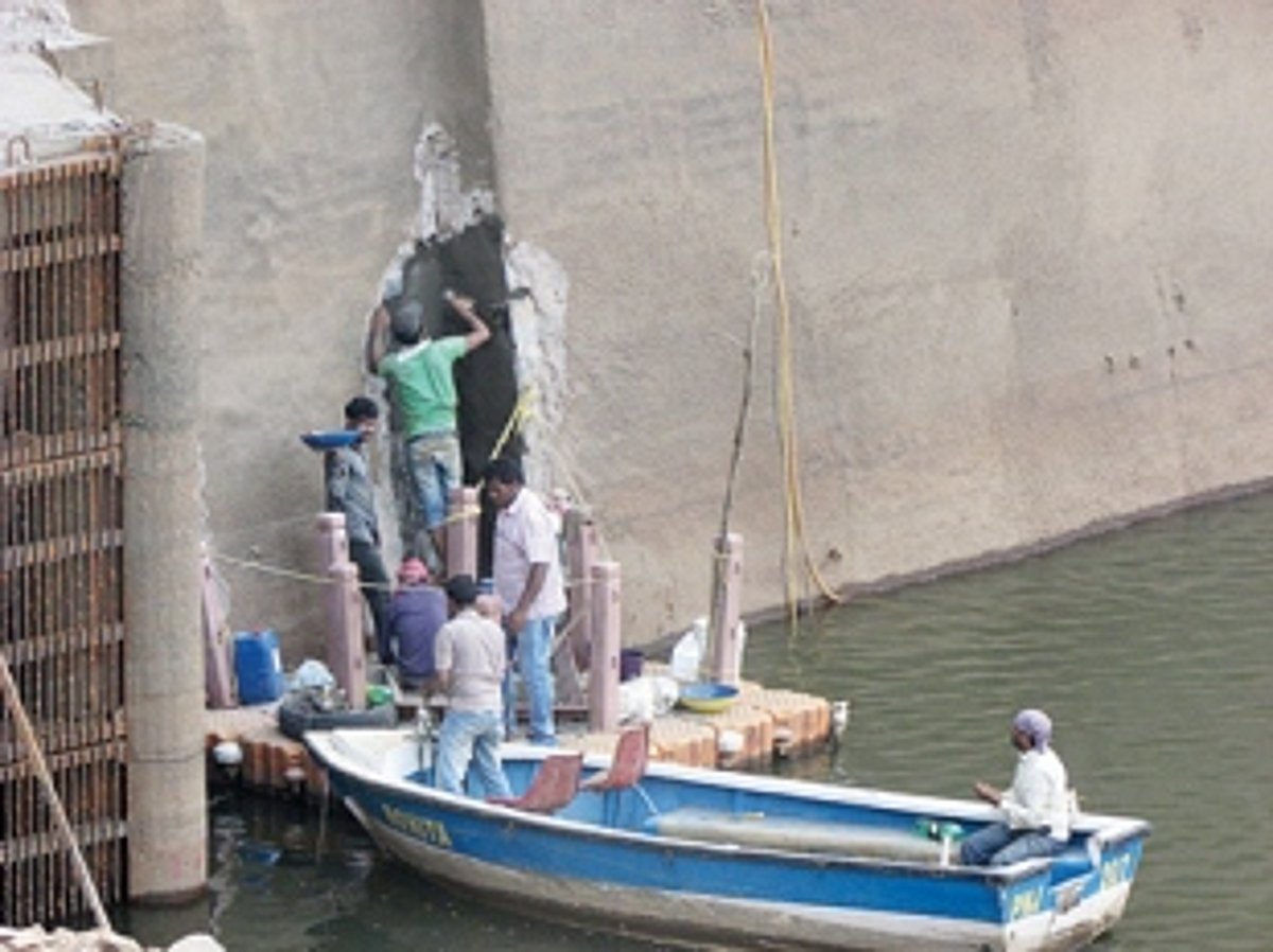 Anjunem dam develops leak; repairs underway