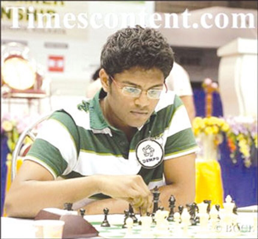 Anurag Mhamal lifts gold 1 Anurag Mhamal lifts gold