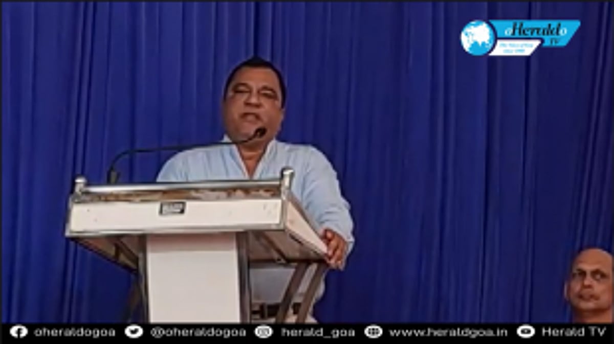 App based taxis will be introduced within 10 days; multi modal transport app for Mopa