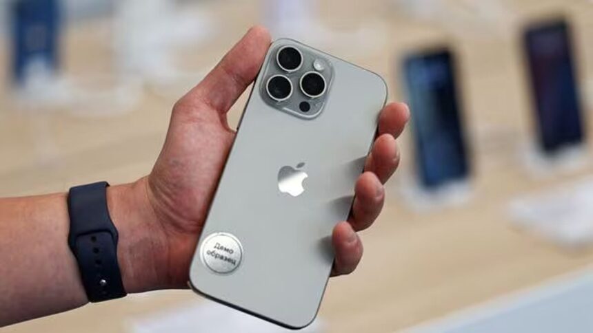 Apple’s India Ambitions Hit Roadblock as Foxconn Recalls Chinese Workers 1 Apple’s India Ambitions Hit Roadblock as Foxconn Recalls Chinese Workers