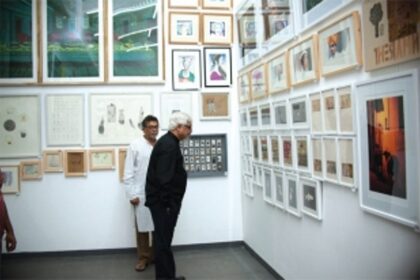 Appreciating art on a larger canvas