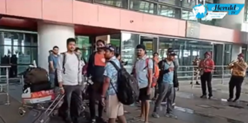 Approx 3,000 passengers arrived & departed on the first day