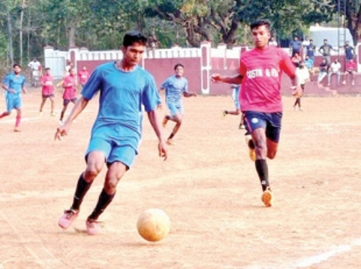 Aquem Baixo win shoot-out