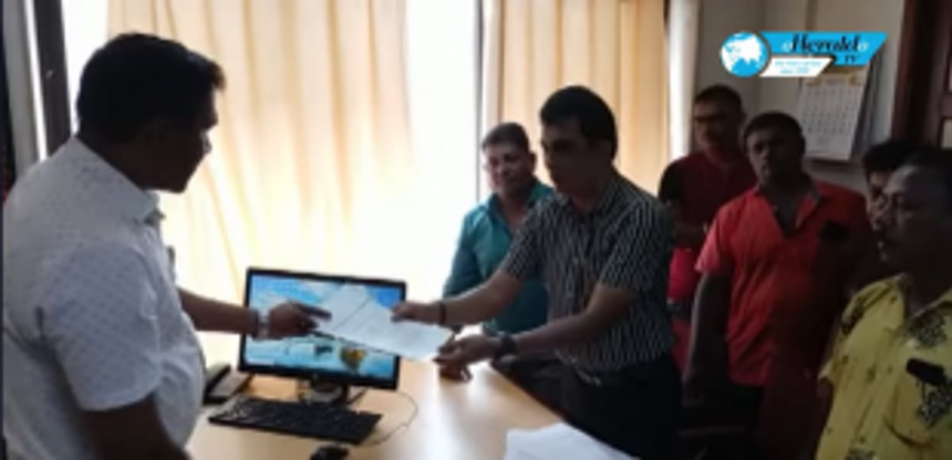 Aquem-Malbhat Bar owners meet Excise Inspector over liquor shops being open late at night 1 Aquem-Malbhat Bar owners meet Excise Inspector over liquor shops being open late at night