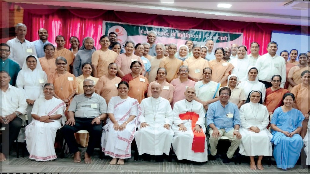 Archbishop Ferrão Leads Synodal Pathway Discussion at CRI Goa Meeting