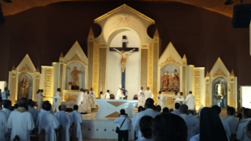 Archbishop Filipe Neri Cardinal Ferrao Inaugurates the New Jesus Mary Joseph Church in Nuvem