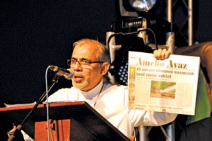 Archbishop Patriarch, Felipe Neri Ferrao promoting Amcho Avaz