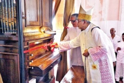 Archbishop blesses pipe organ at Rachol Seminary