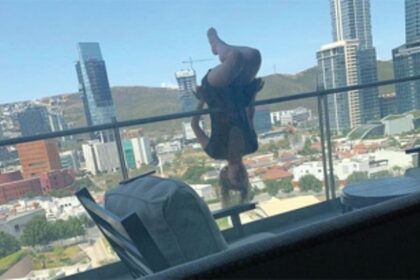 Are likes worth risking your life?