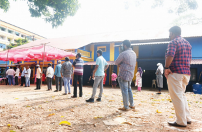 Are we trapped into back to the future syndrome?