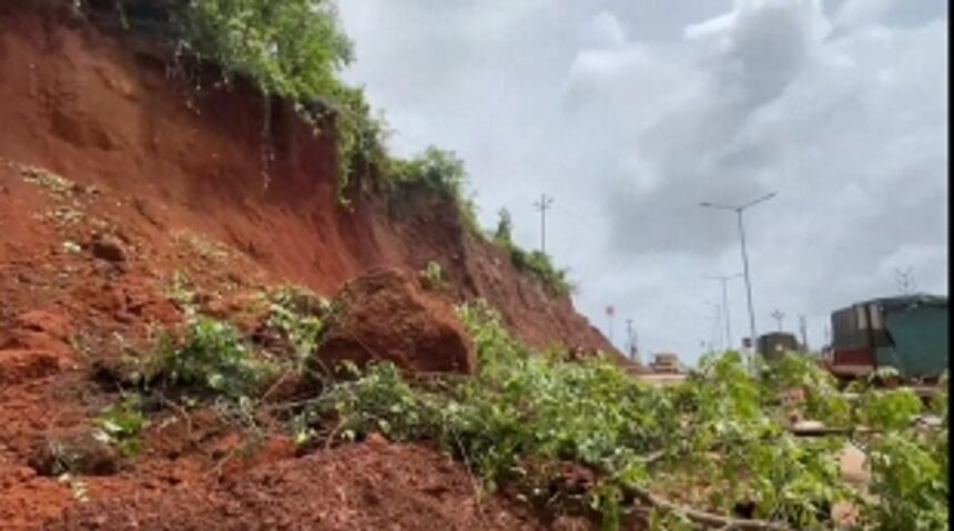 Arlekar inspects NH  landslide at Dhargalim