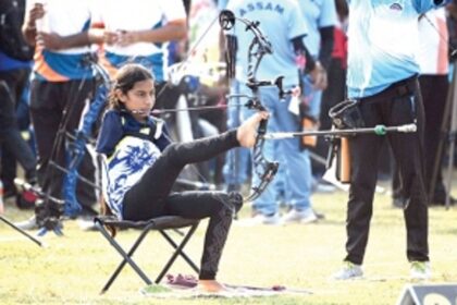 Armless archer from J&K aiming for glory with her toes