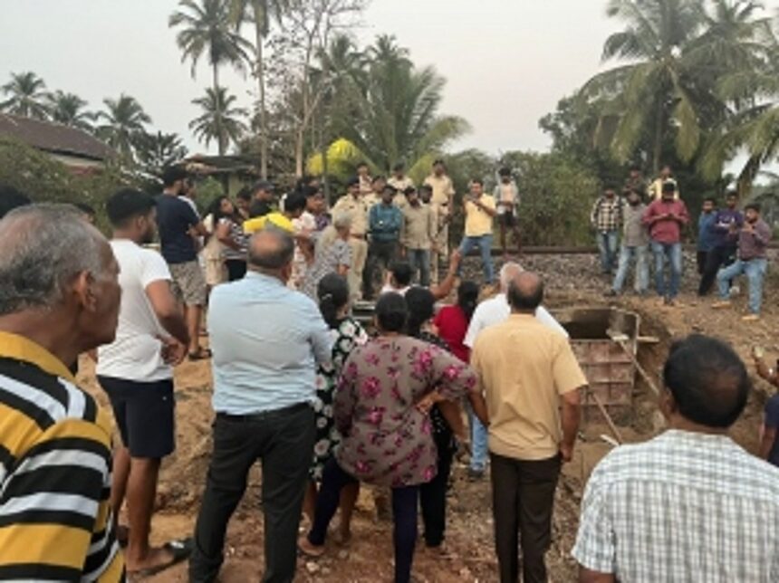 Arossim locals protest against underpass for second consecutive day