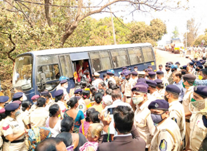 Around 100 Pernem locals detained for obstructing land survey work 1 Around 100 Pernem locals detained for obstructing land survey work