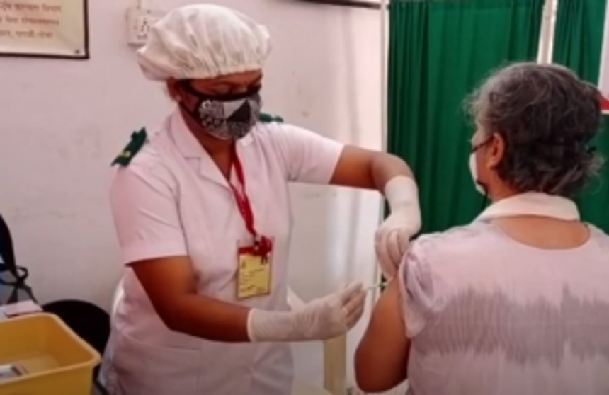 Around 100 sr citizens administered vaccine in Ponda