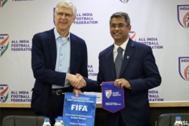 Arsène Wenger completes landmark visit to India to help unlock country’s potential