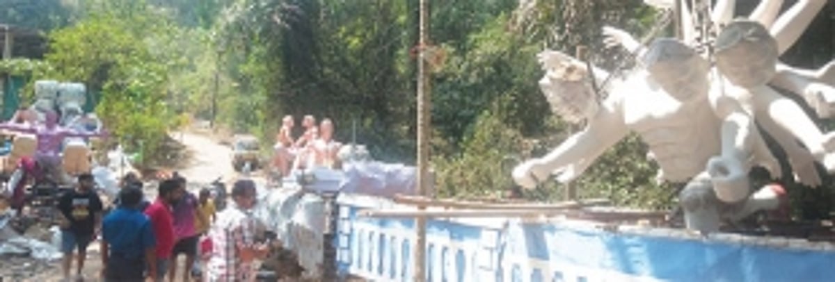 Artists cry foul as 10 pm time-limit for Shigmo parades puts dampener on festivities