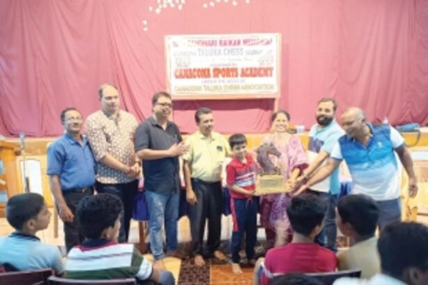 Aryavrat, Kshitij win chess titles