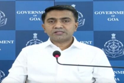 As cases rise, CM holds day-long COVID meetings