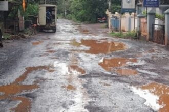 Assagao residents seek relief from ‘craters’