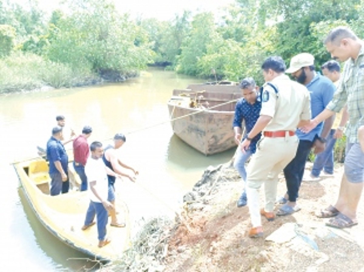 Assailants open fire at sand extraction site  in Curchorem; leave one dead, other injured