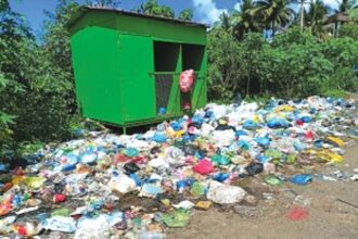 Assault on the senses: Davorlim  school kids vexed by garbage menace