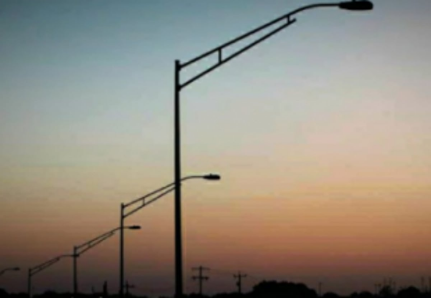 Assolna residents irked over non-functional streetlights 1 Assolna residents irked over non-functional streetlights