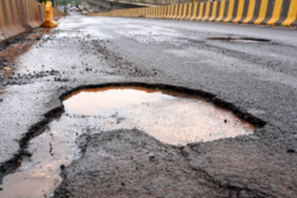 Atal Setu’s pathetic state exposes low quality work, says Cong